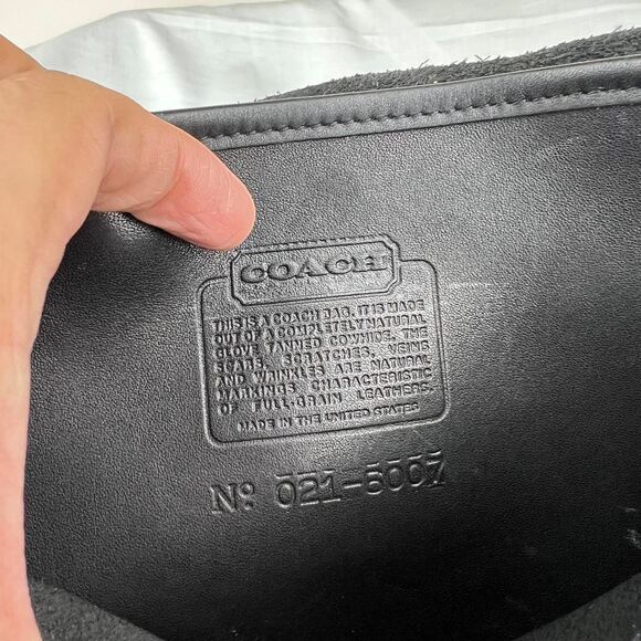 COACH Vintage Black Leather Station Crossbody Bag USA - Picture 8 of 8
